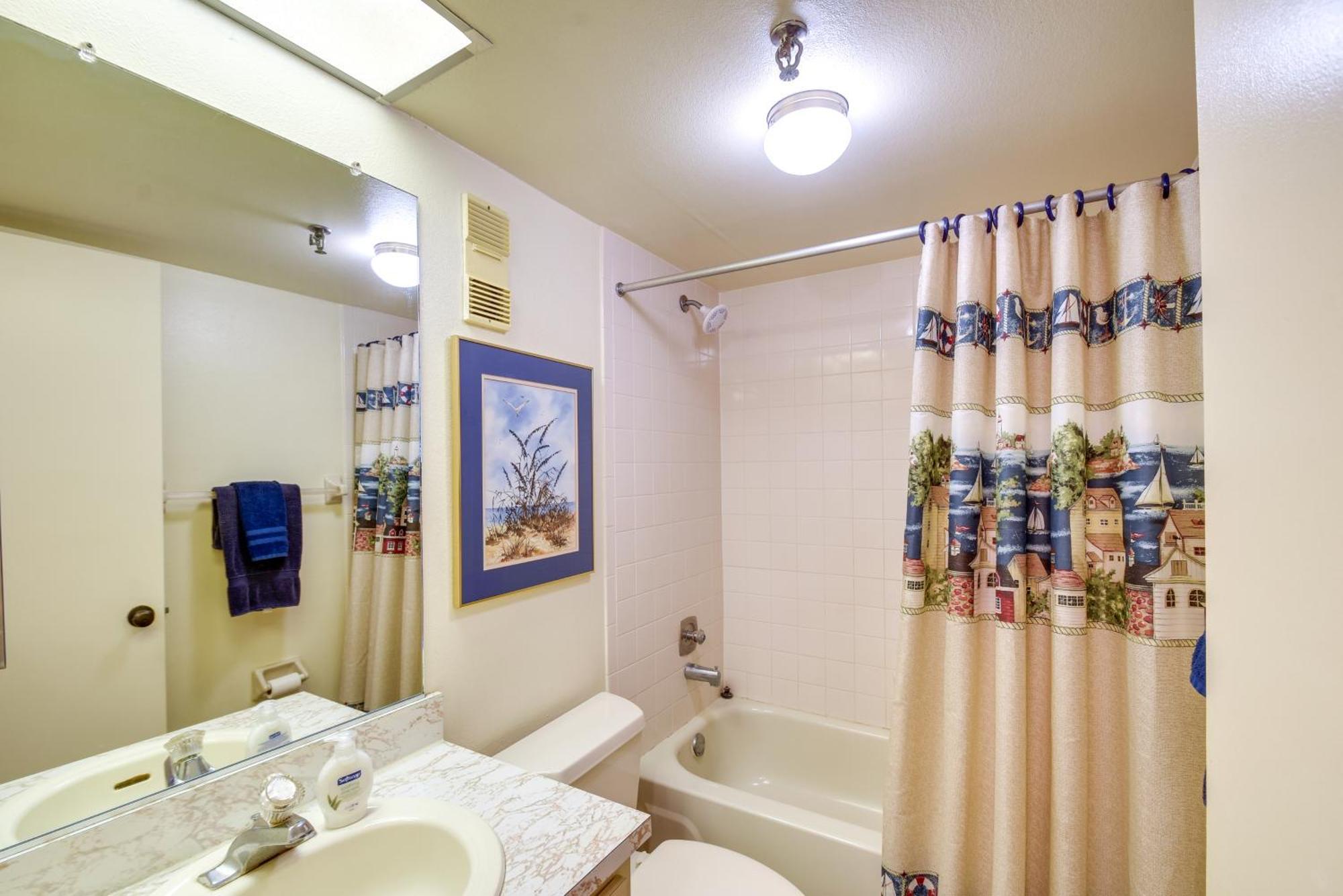 Coastal Condo With Balcony Walk To Madeira Beach! St. Pete Beach Exteriér fotografie
