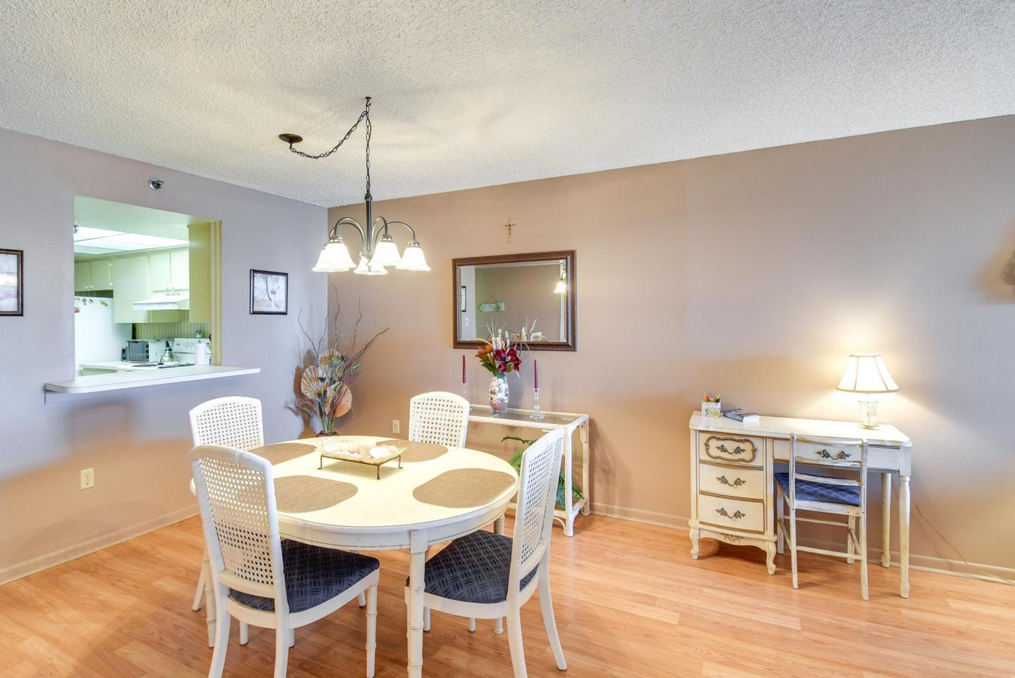 Coastal Condo With Balcony Walk To Madeira Beach! St. Pete Beach Exteriér fotografie